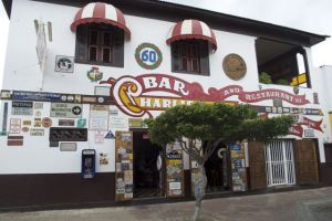 Verhalen de wereld is klein - Charlie's bar Aruba - Infinity Uitvaartzorg Zoetermeer